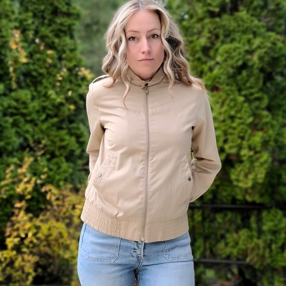 Vintage 80s Mod Tan Jacket w/ Shoulder Straps Cool Stitching Mock Neck Bomber S - Picture 5 of 14